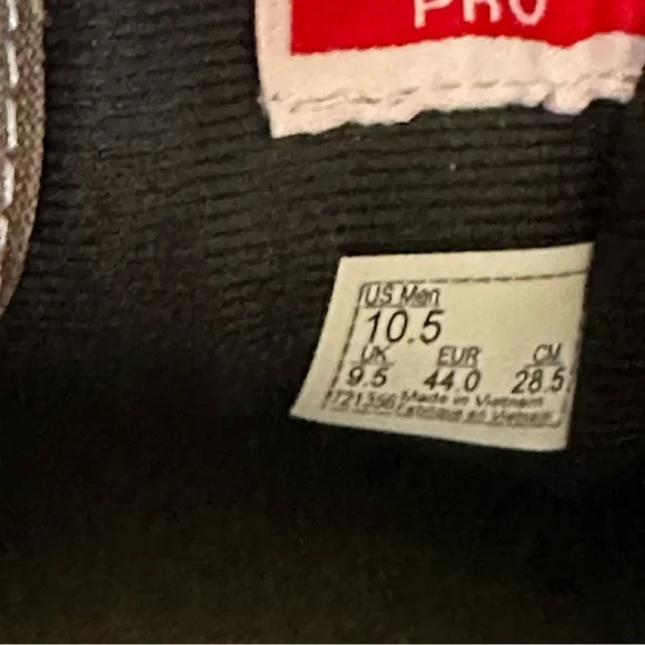 Gilbert Crockett Size 10.5 Vans Olive Army Green and Black - Picture 6 of 9